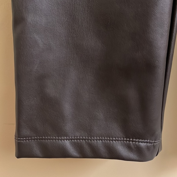 NWT SANCTUARY Carnaby Kick Faux-Leather Crop Pants - Olive - XS - Picture 9 of 11